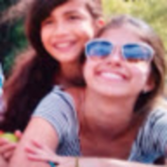 Meet your Posher, Sophia - Picture 1 of 1